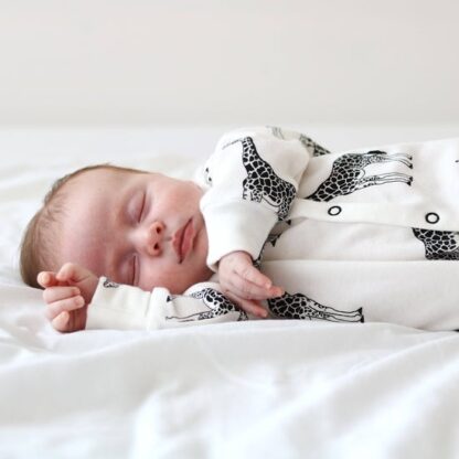 Giraffe cotton sleepsuit 0-3 Months  - Image 2