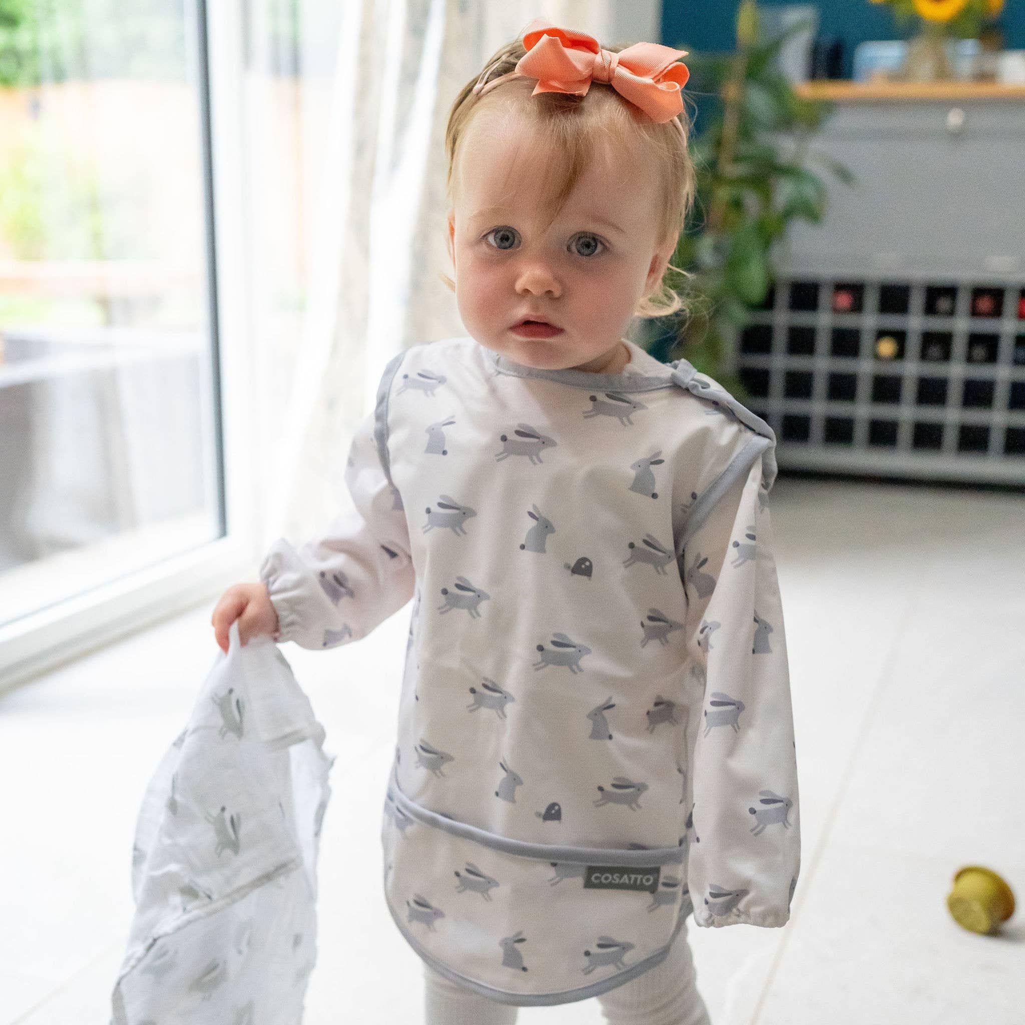 Bobtail Coverall Feeding Bib - Image 6